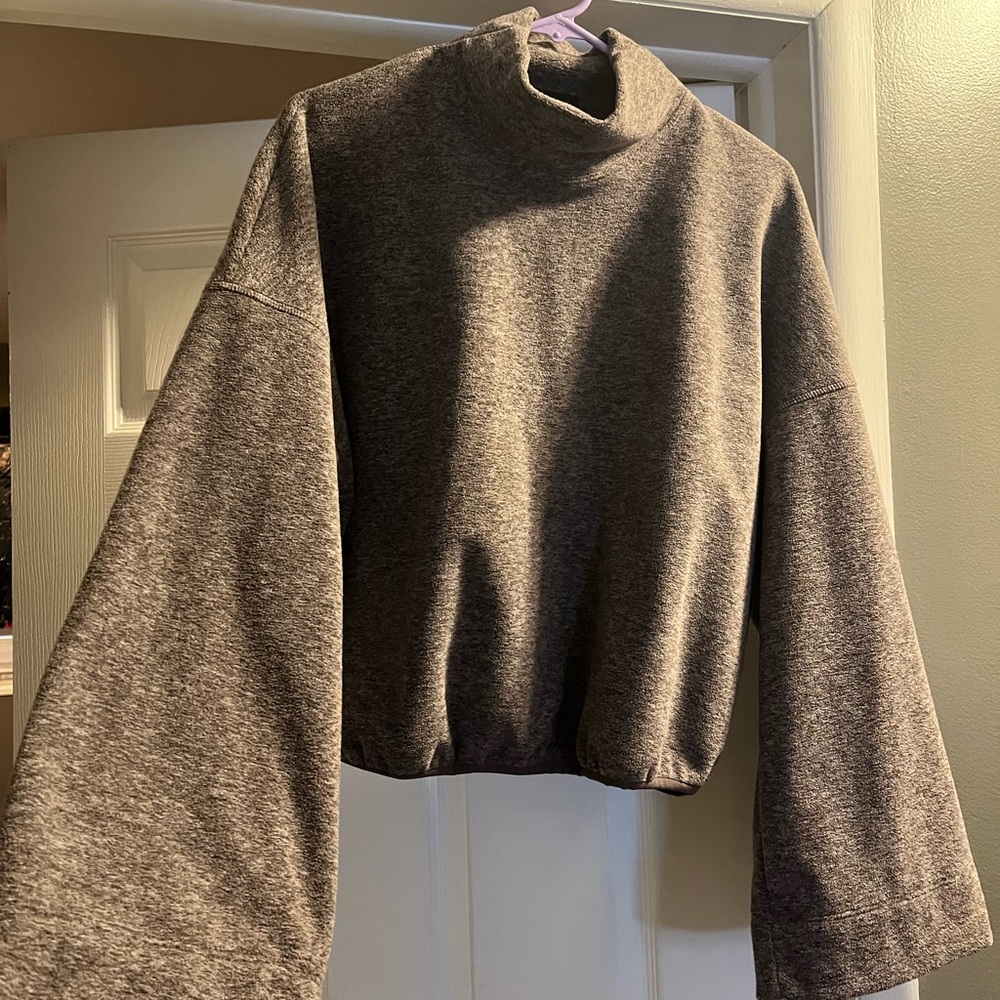 Beyond Yoga cozy bell sleeve sweater